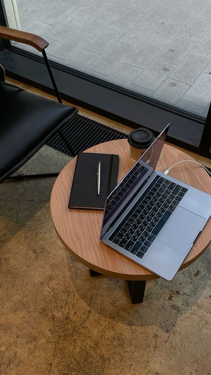 Second Desk_ (4)
